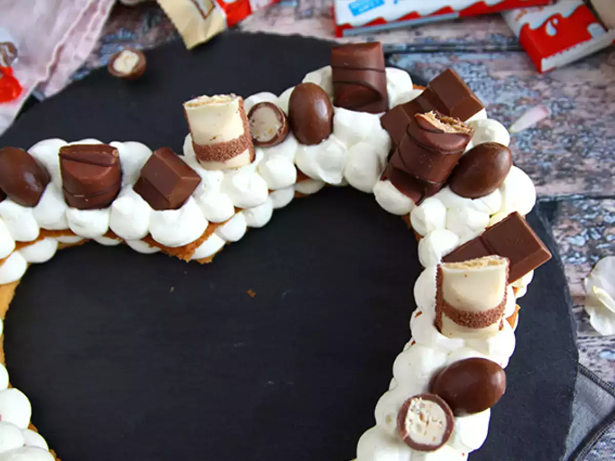 Kinder'li Kalp Pasta – Sevgililer Günü İçin Kinder Kalp Tartı - fotoğraf 3