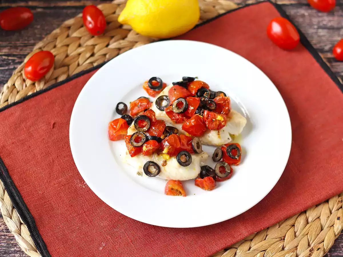 Kiraz domates, zeytin ve limonlu airfryer morina balığı: hafif ve pratik tarif - fotoğraf 6