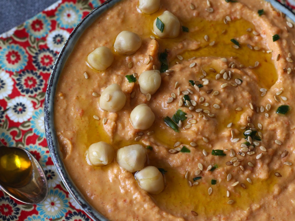 Kırmızı biberli humus - fotoğraf 4