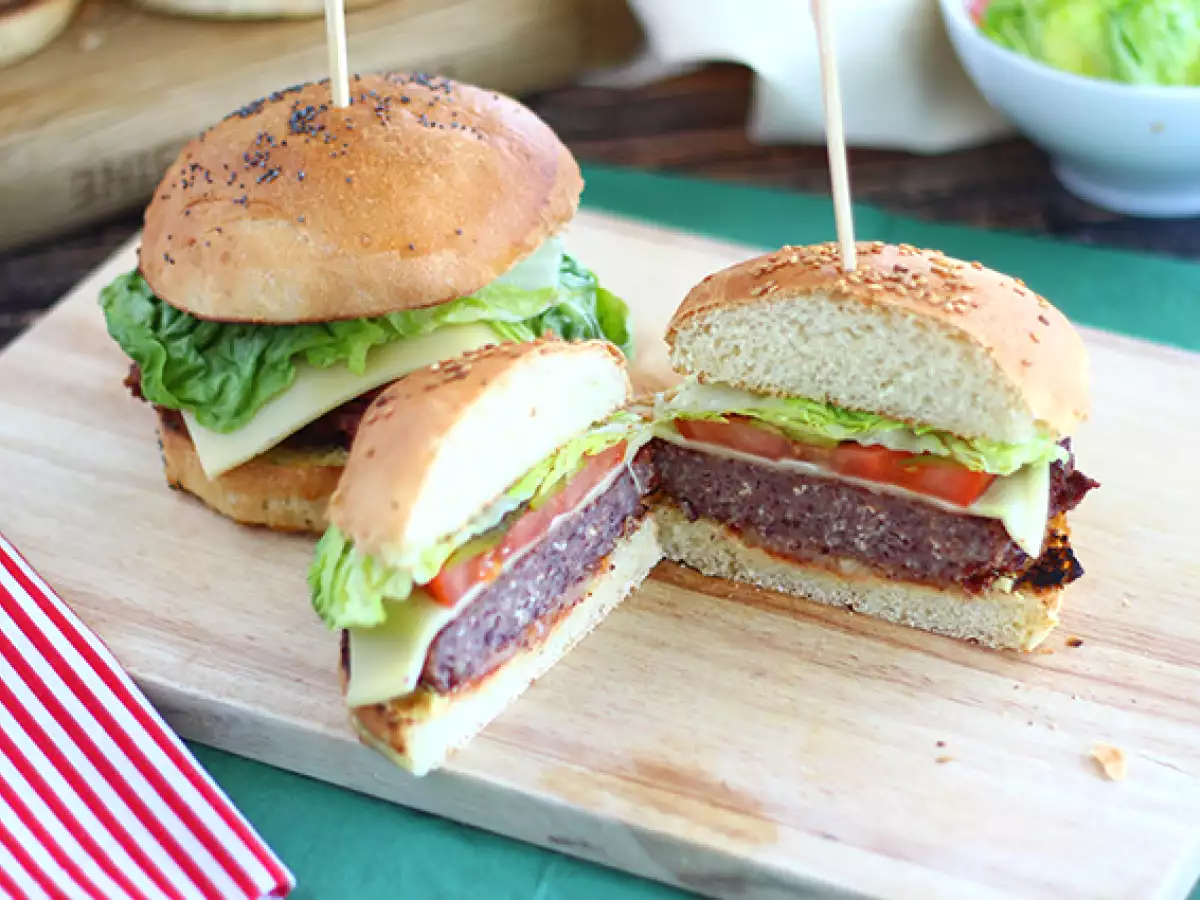 Kırmızı Fasulyeli Vejetaryen Burger - fotoğraf 2