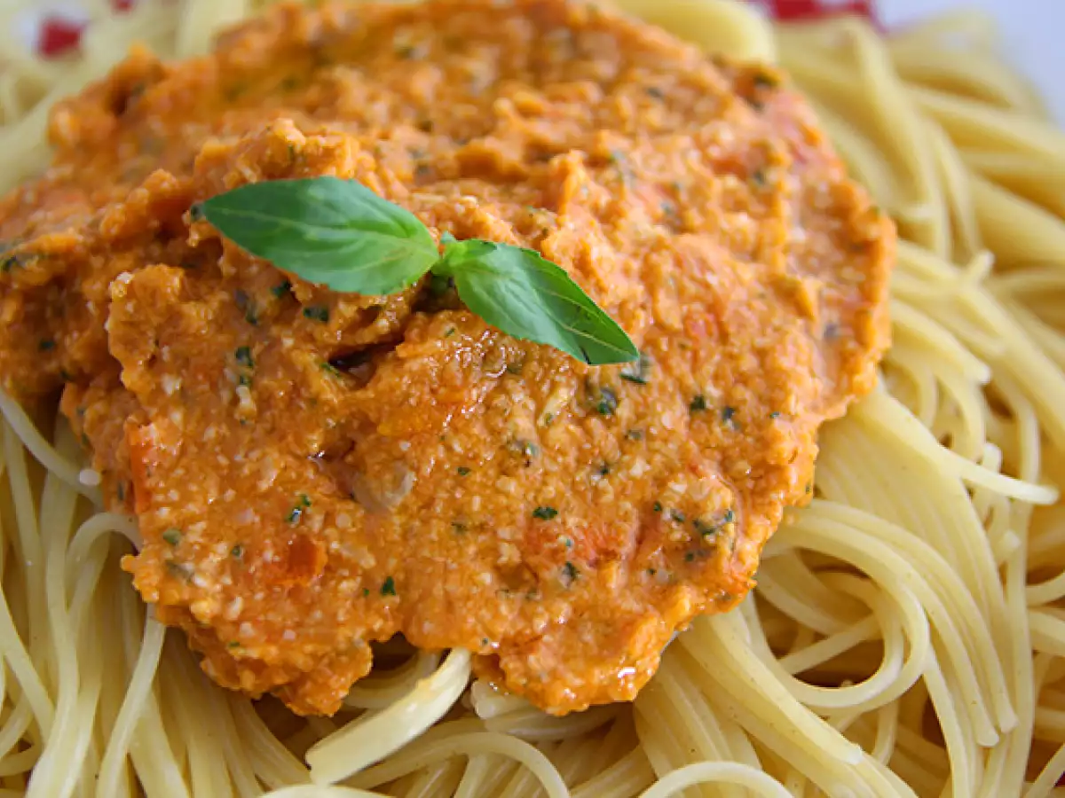 Kırmızı Pesto Sosu - fotoğraf 2