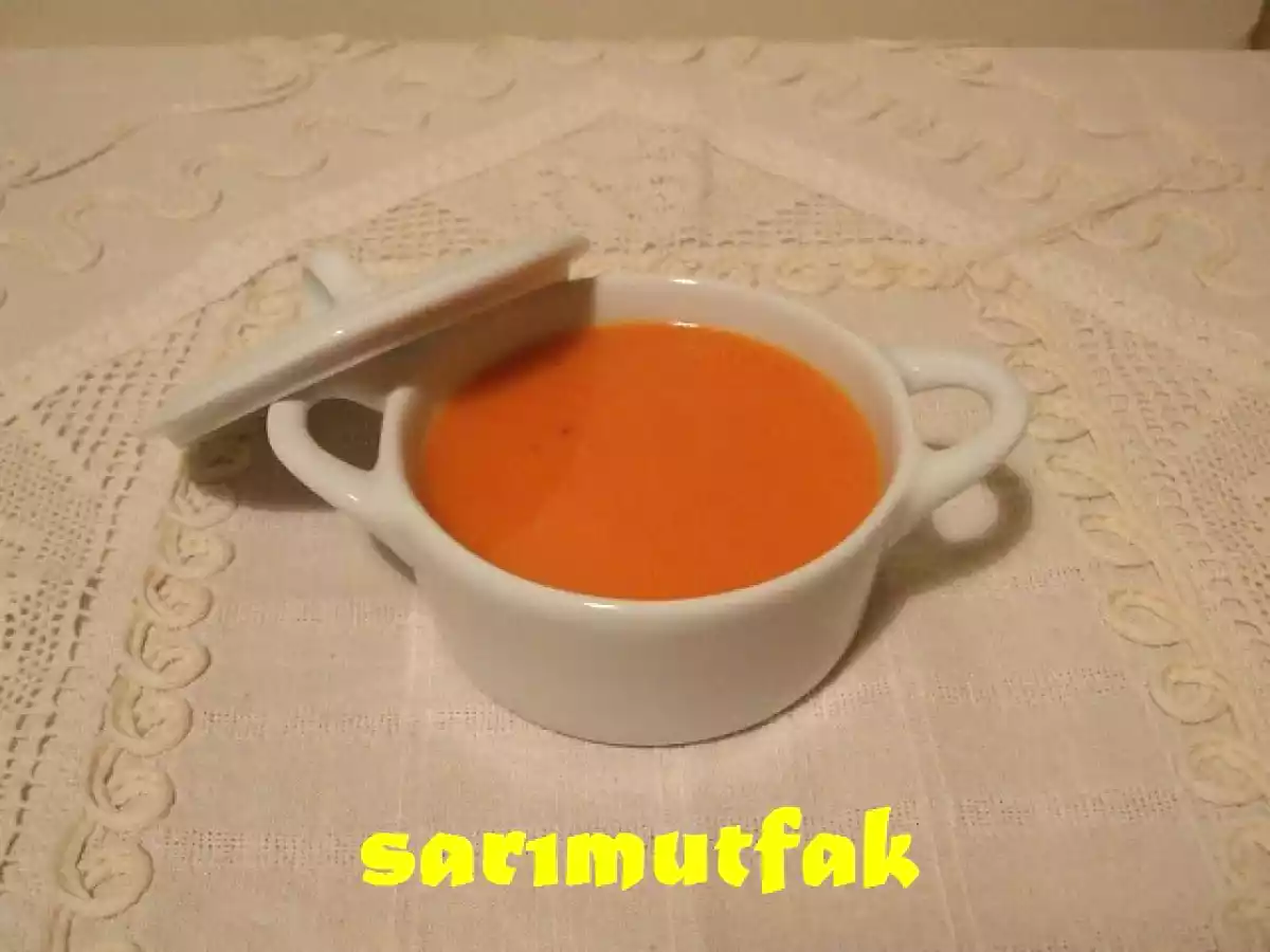 KIRMIZIBİBER ÇORBASI