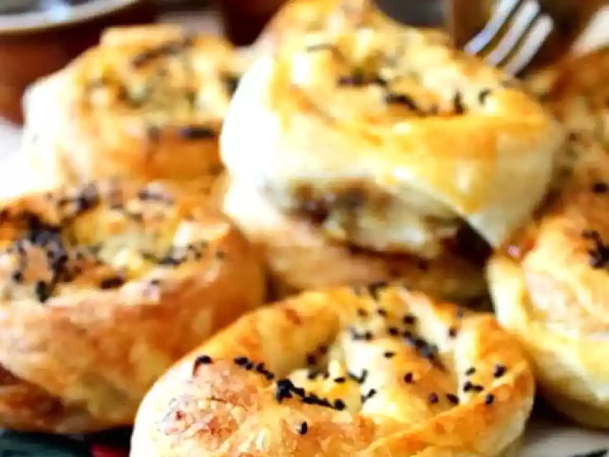 Kıymalı Börekler Güzeldir!