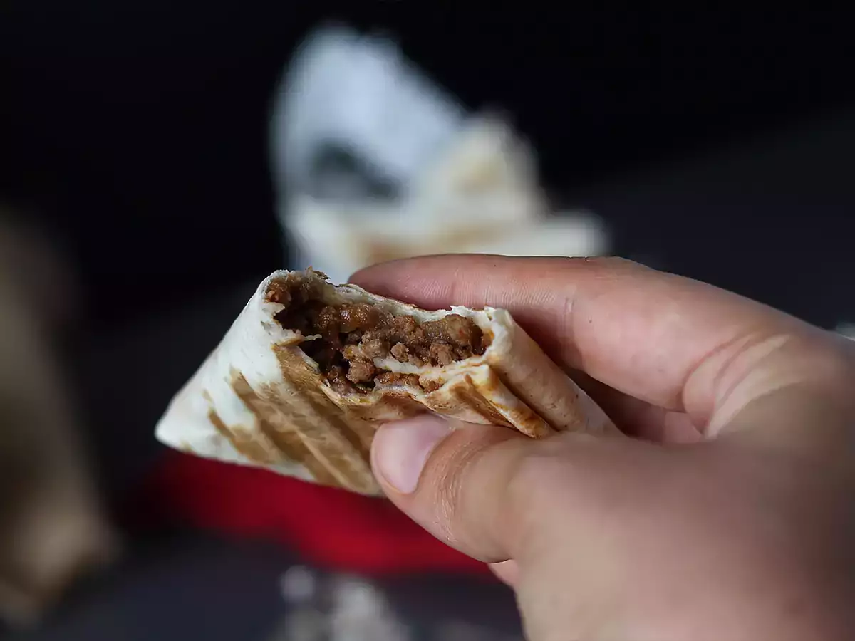 Kıymalı samosa ile tacos - fotoğraf 2