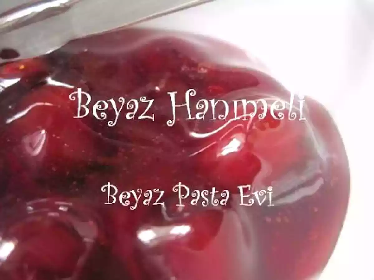 Kızılcık reçeli