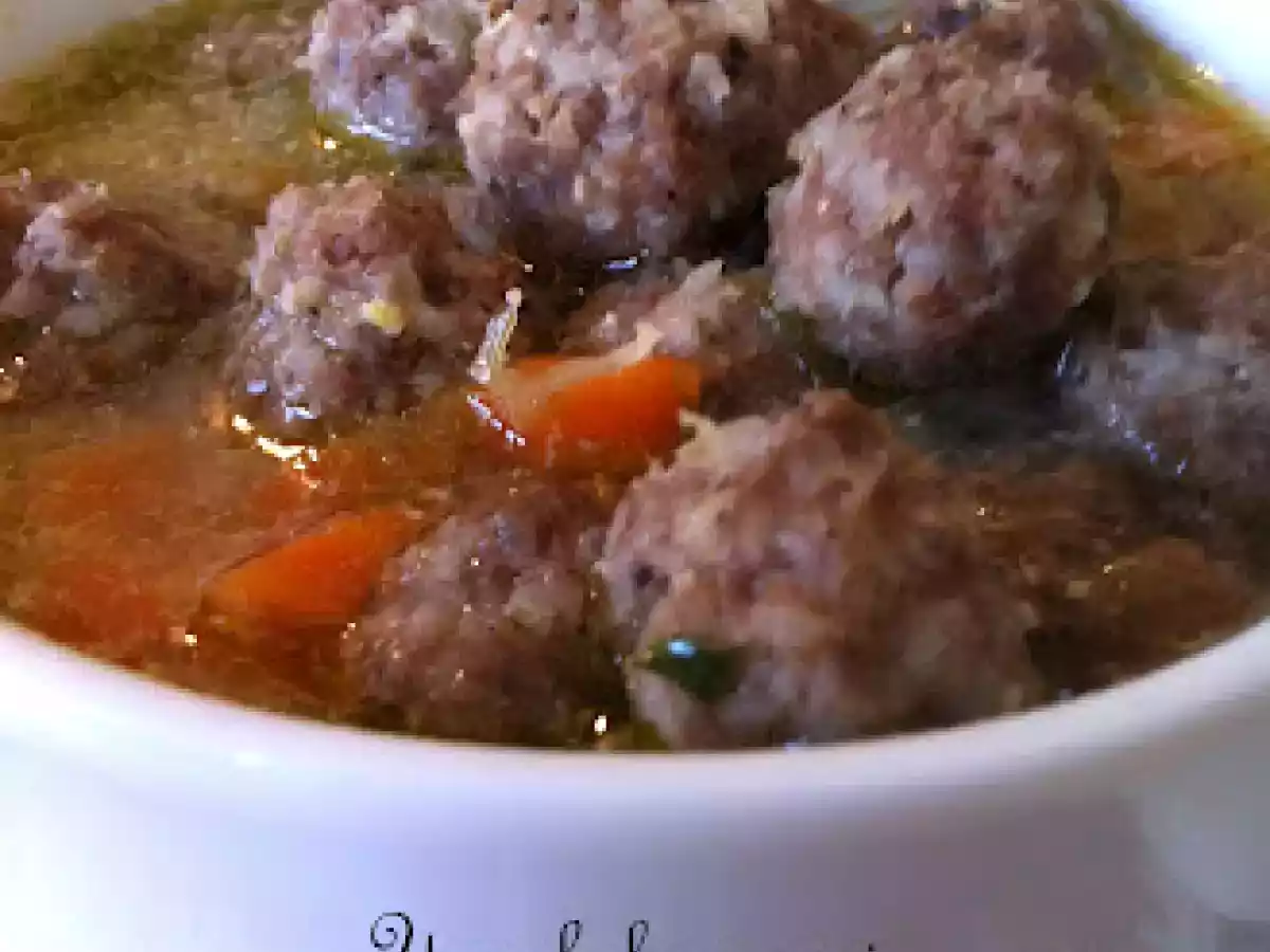 Köfteli havuçlu çorba