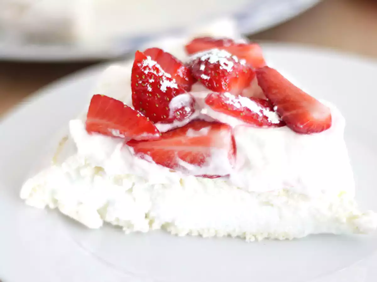 Kolay çilekli pavlova - fotoğraf 3