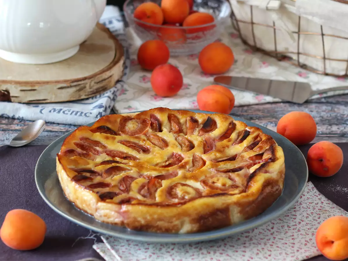 Kolay Kayısılı Clafoutis Tarifi - fotoğraf 7