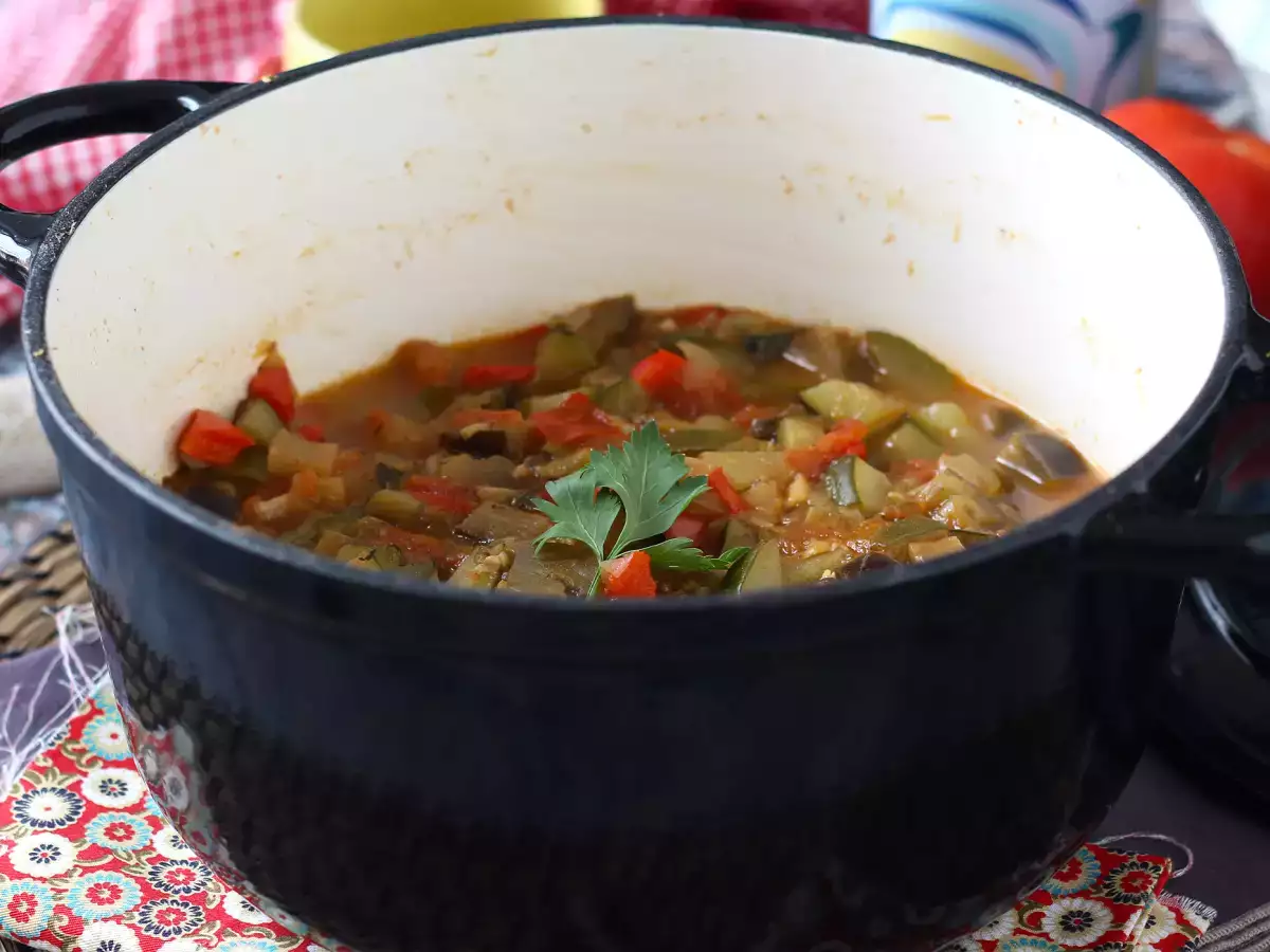 Kolay Ratatouille Tarifi - fotoğraf 3
