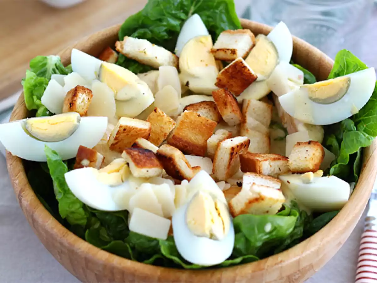 Kolay Sezar Salatası - fotoğraf 4
