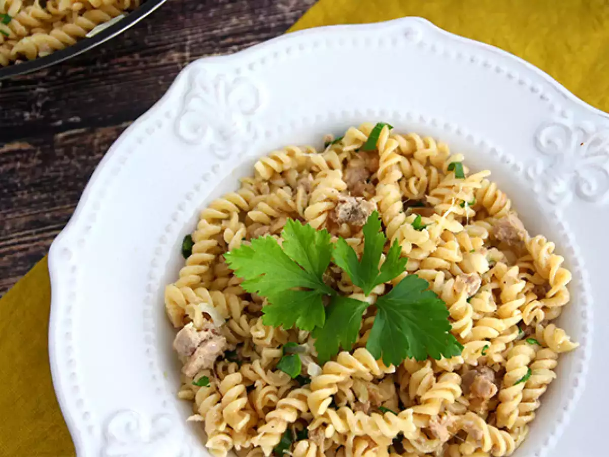 Kolay ton balıklı makarna - fotoğraf 2