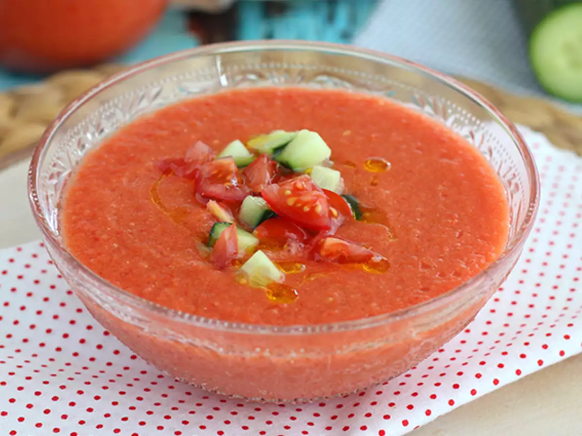 Kolay ve Ferahlatıcı Gazpacho Tarifi - fotoğraf 3