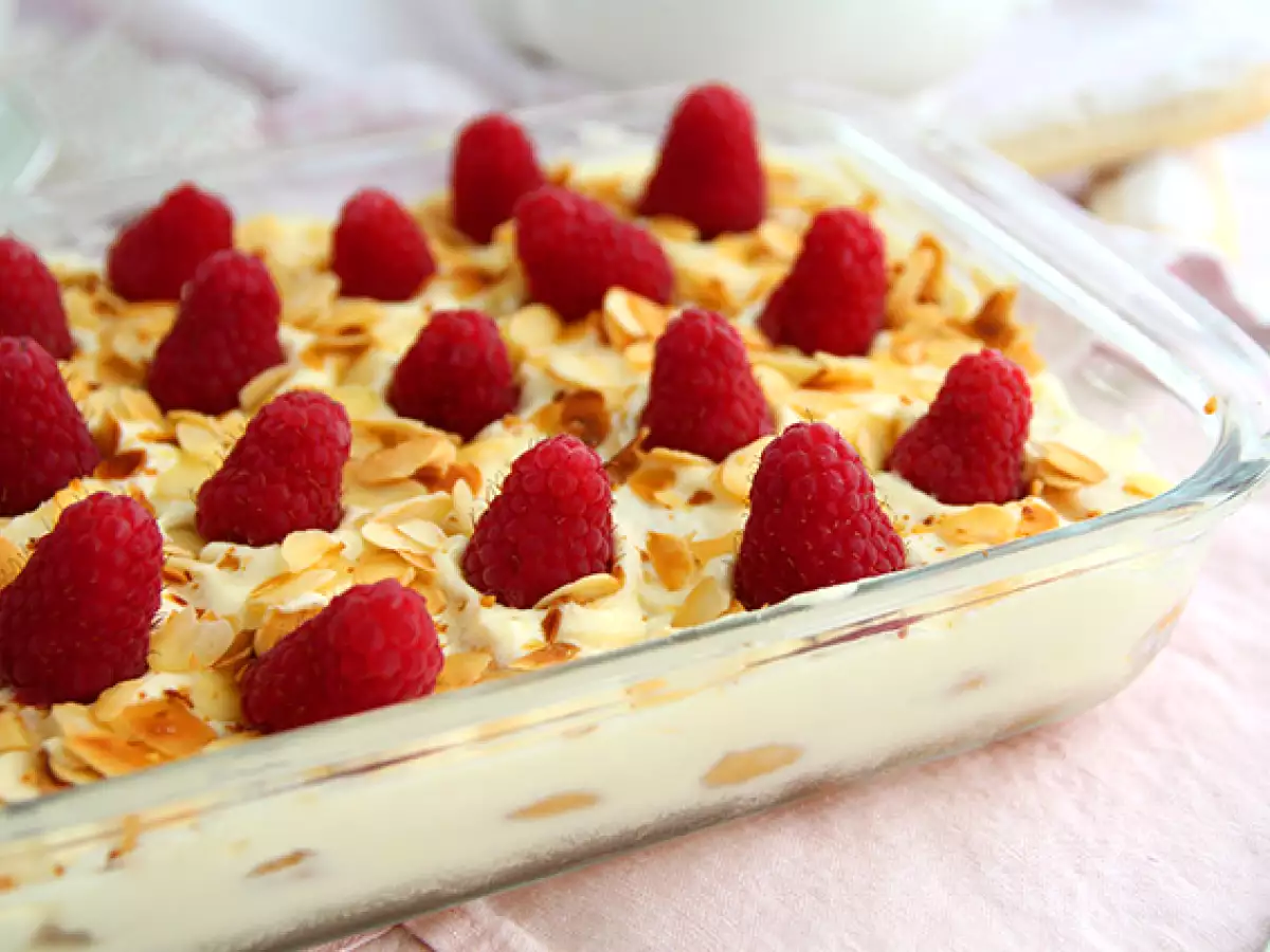 Kolay ve hızlı ahududulu tiramisu - fotoğraf 3