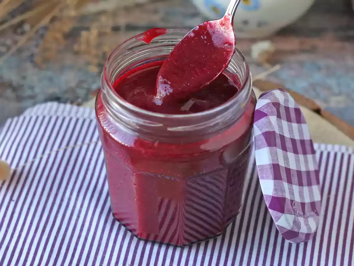Kolay ve mükemmel bir dut coulis nasıl yapılır