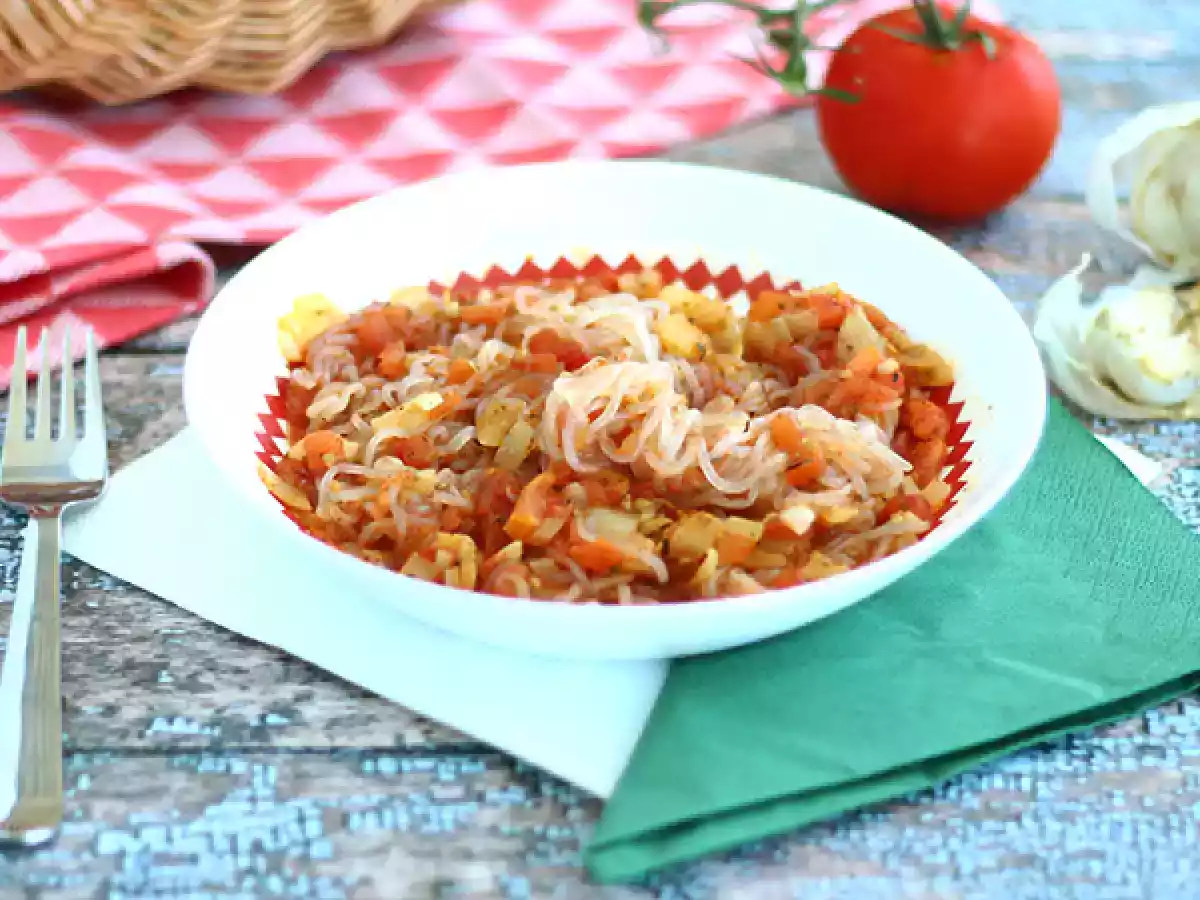 Konjac spagetti Provençal stili