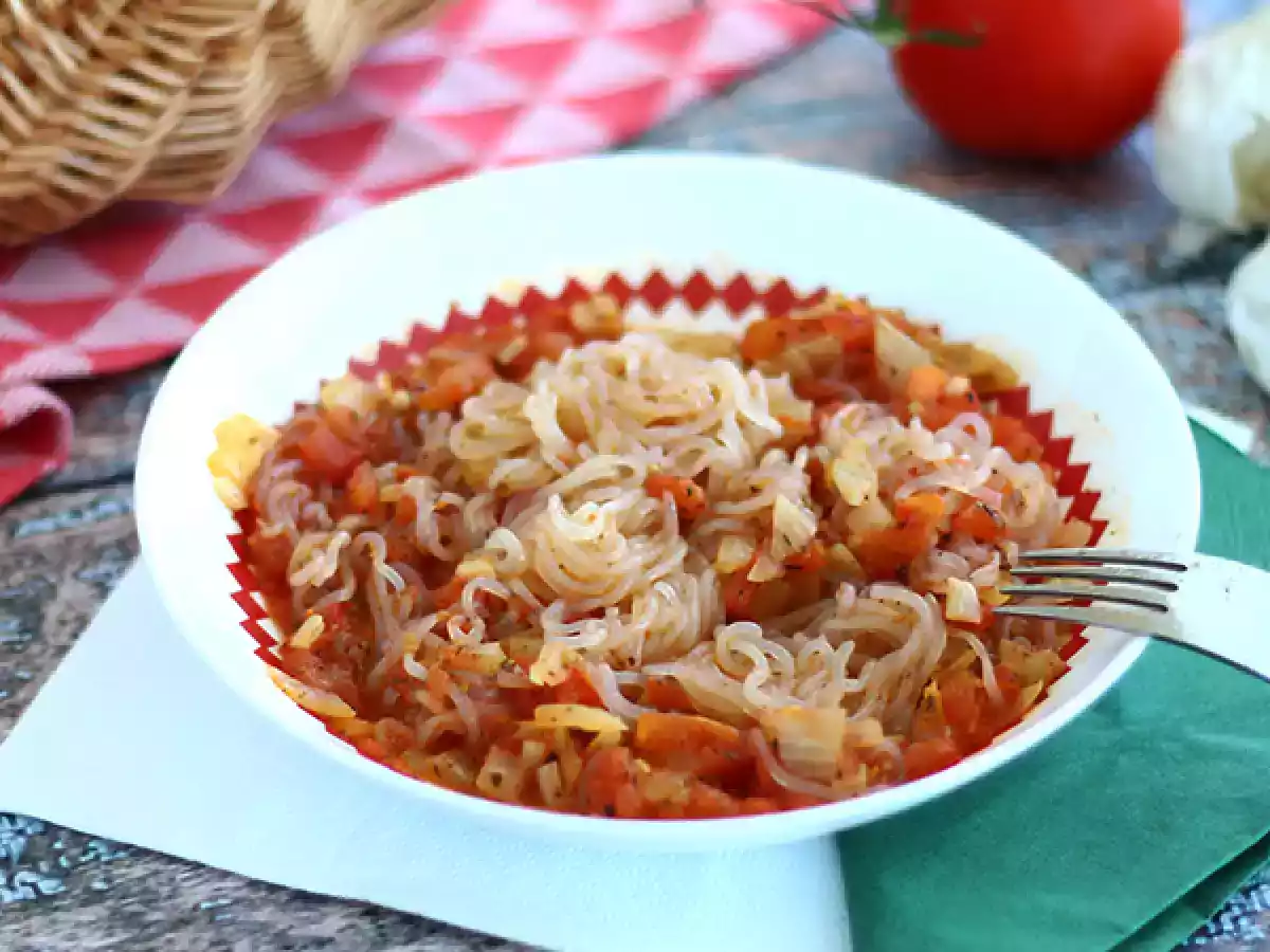 Konjac spagetti Provençal stili - fotoğraf 3