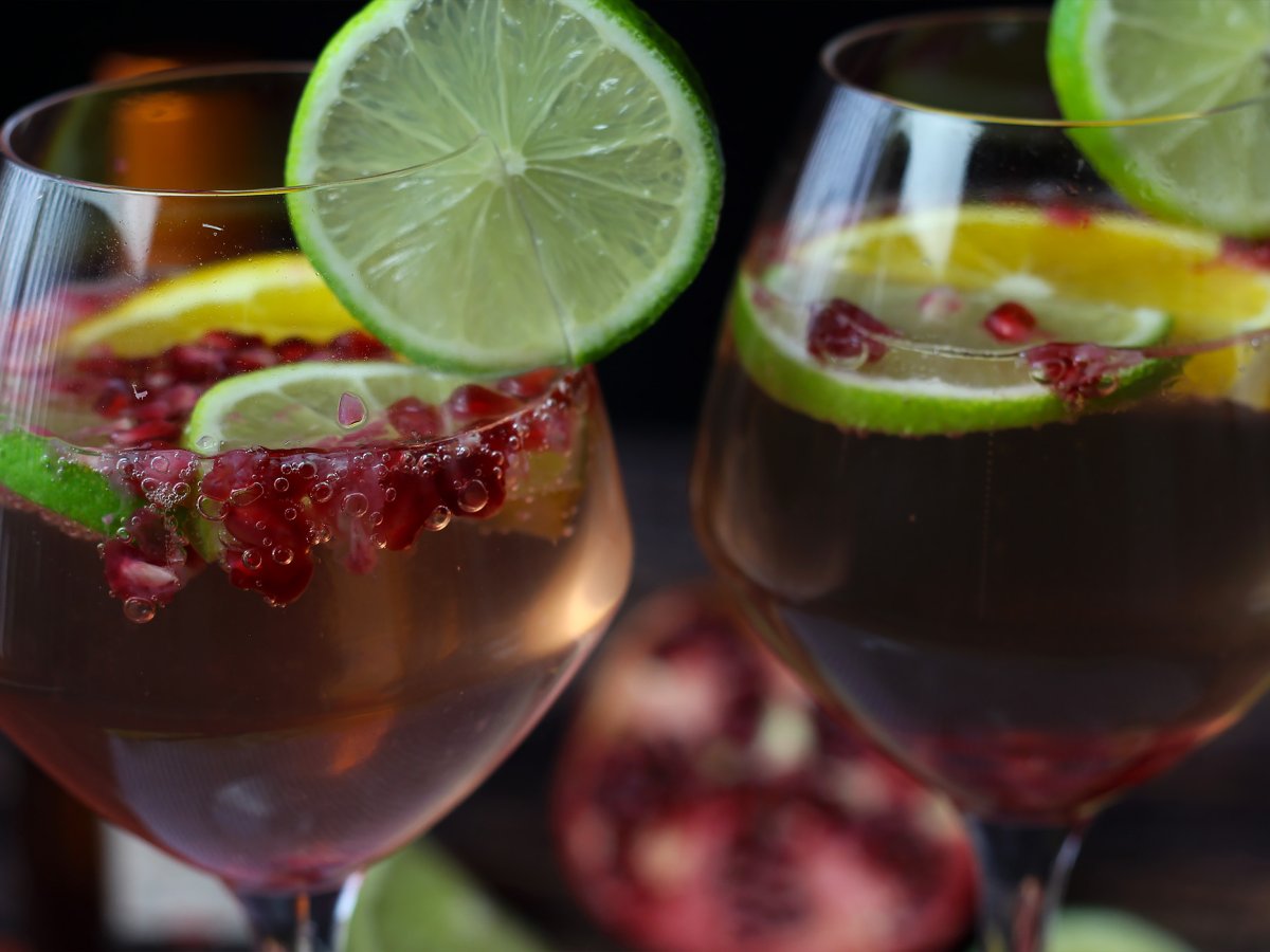 Köpüklü şarap sangria: tatillerin canlandırıcı yıldızı - fotoğraf 2