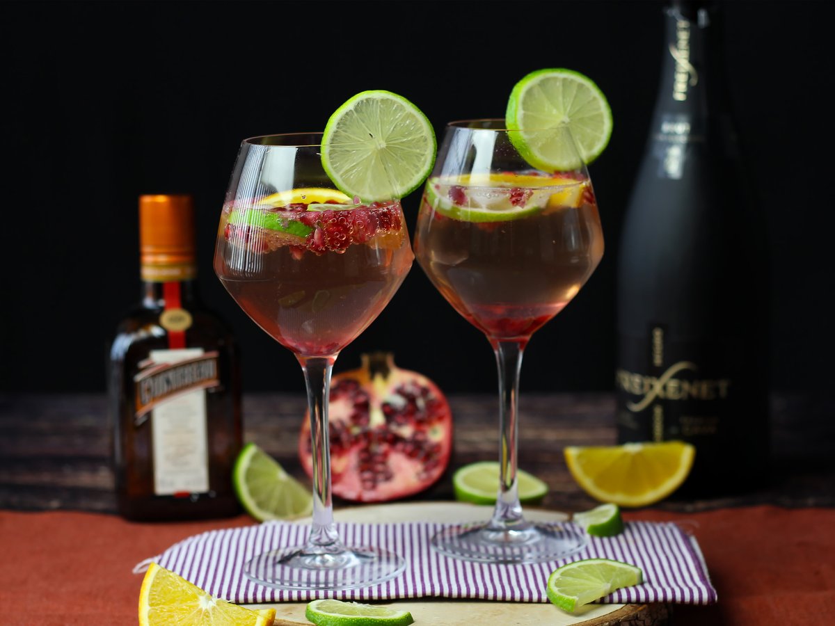 Köpüklü şarap sangria: tatillerin canlandırıcı yıldızı - fotoğraf 3