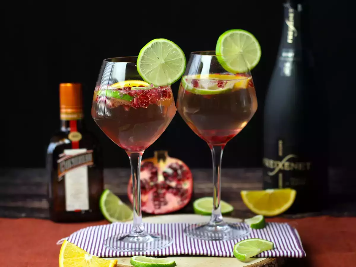 Köpüklü şarap sangria: tatillerin canlandırıcı yıldızı - fotoğraf 3