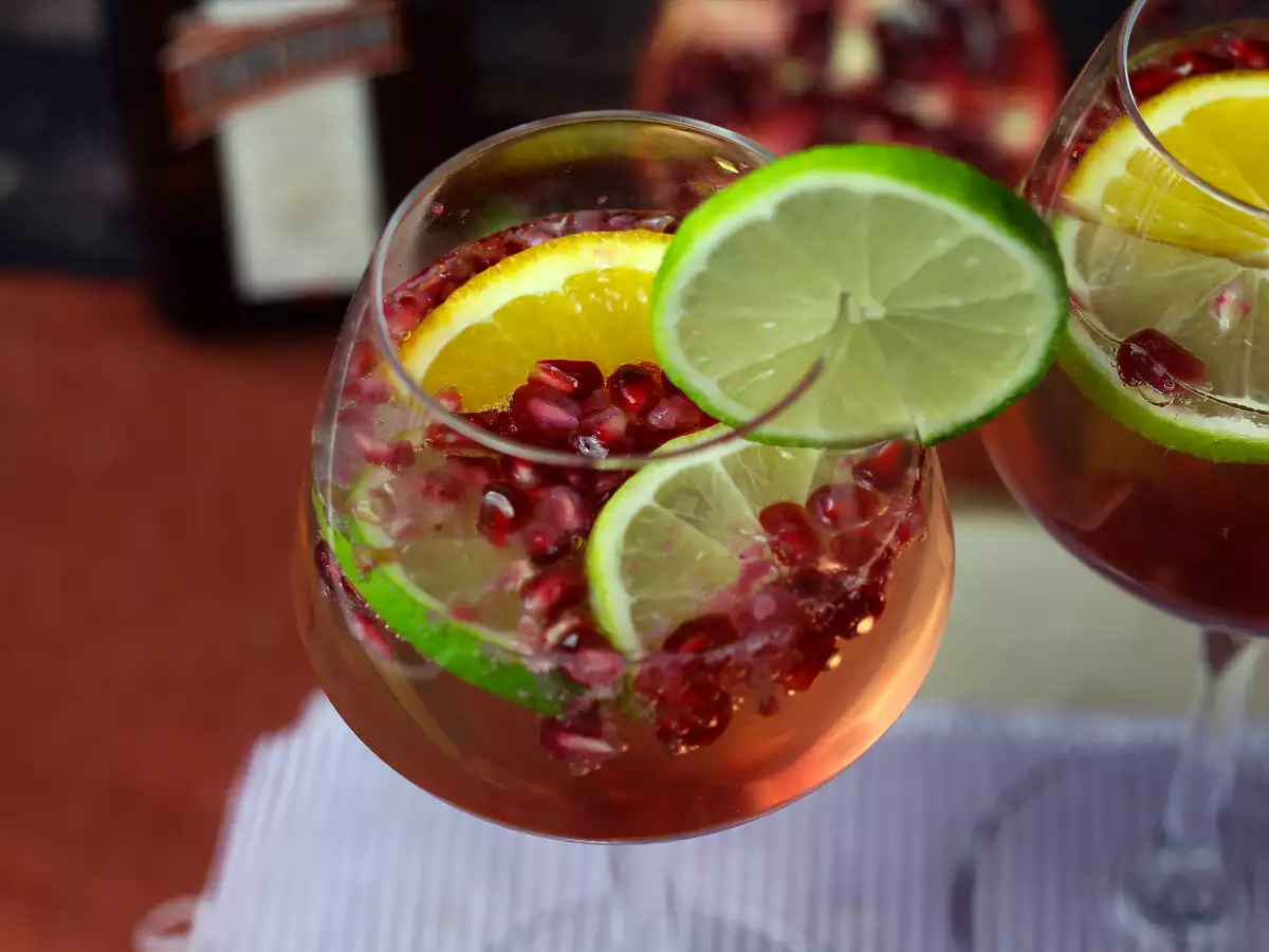 Köpüklü şarap sangria: tatillerin canlandırıcı yıldızı - fotoğraf 4