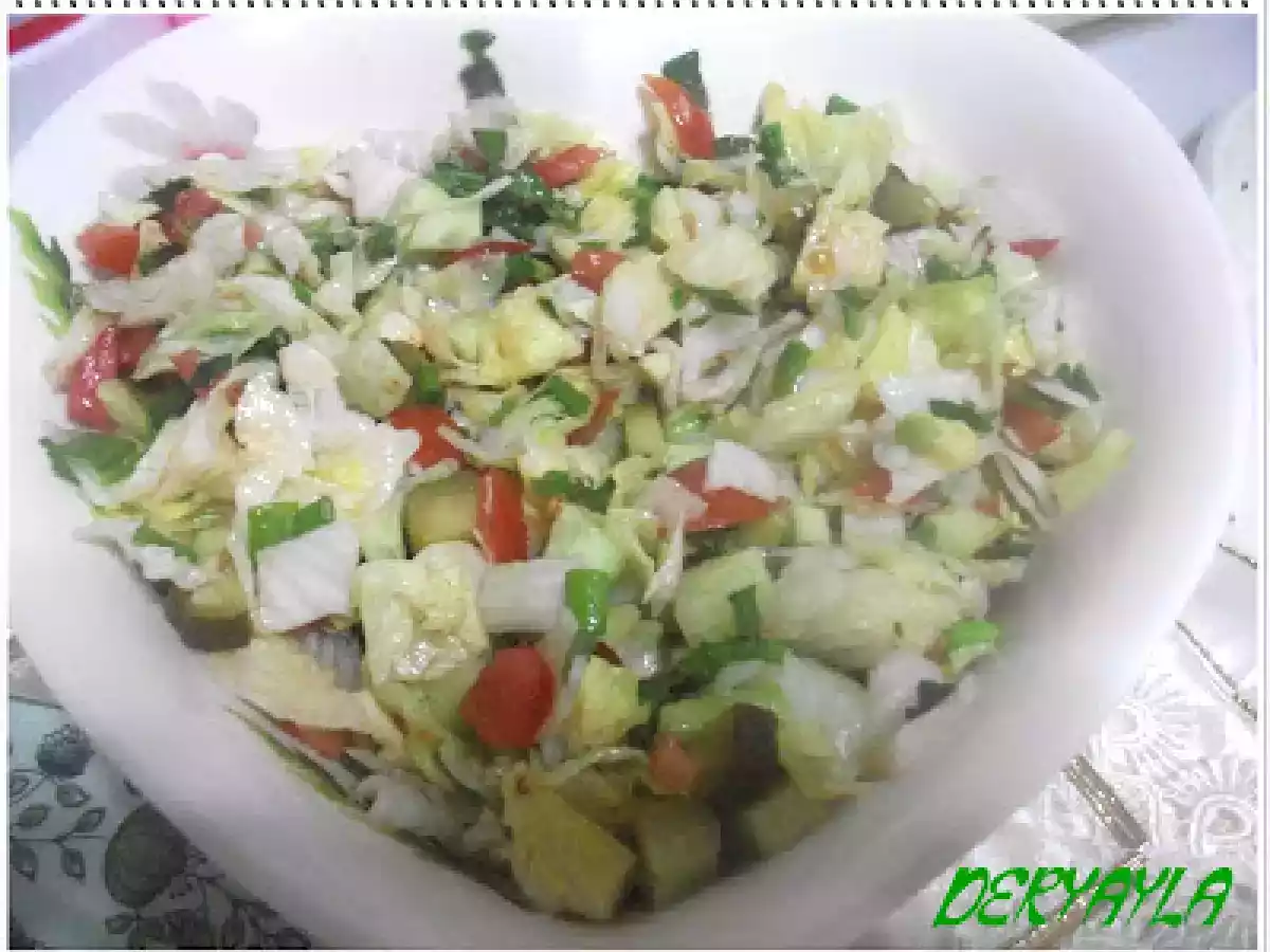 Kornişonlu Mevsim Salata ve Çok Yönlü Bloger Ödülüm
