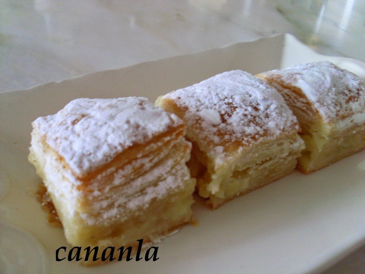 KREMALI LAZ BAKLAVASI