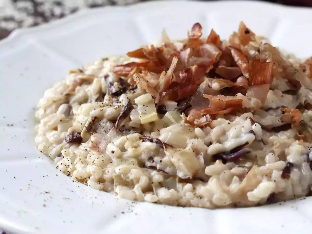 Kremalı ve lezzetli radika, pastırma ve philadelphia risotto - fotoğraf 2