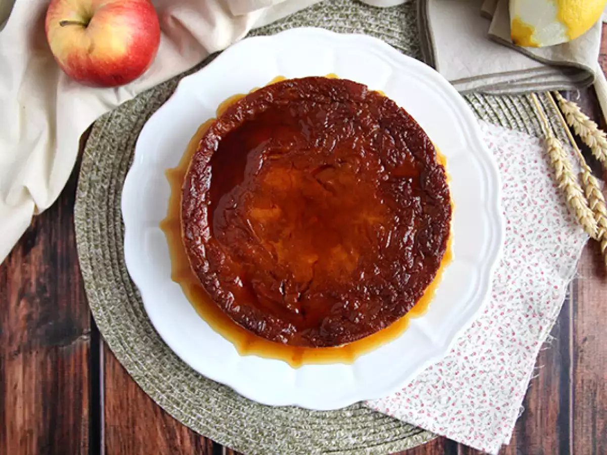 Kruvasan ile elmalı ve karamelli puding - fotoğraf 5