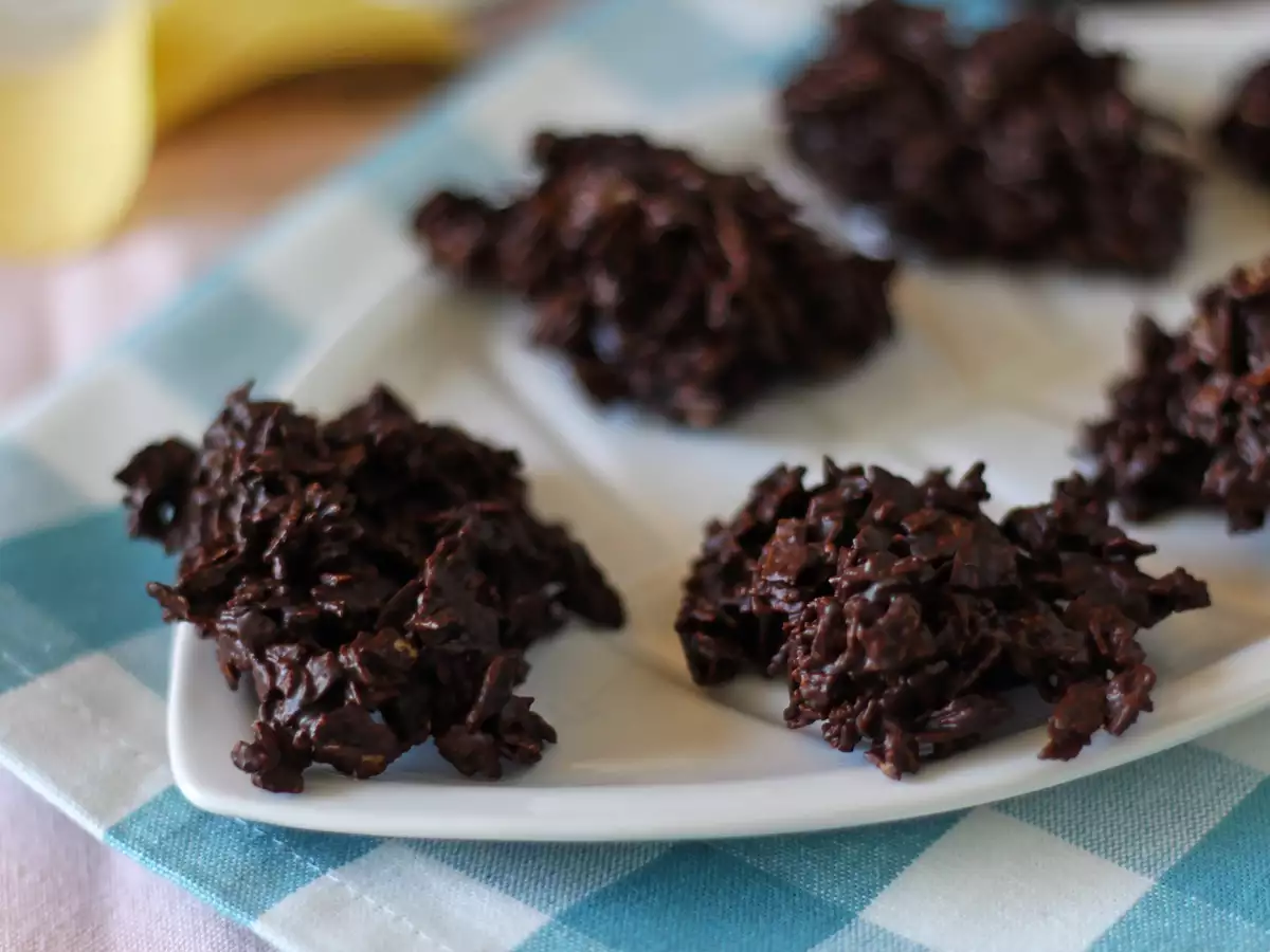 Kum Gülleri İçinde Çikolatalı Pringles - fotoğraf 3