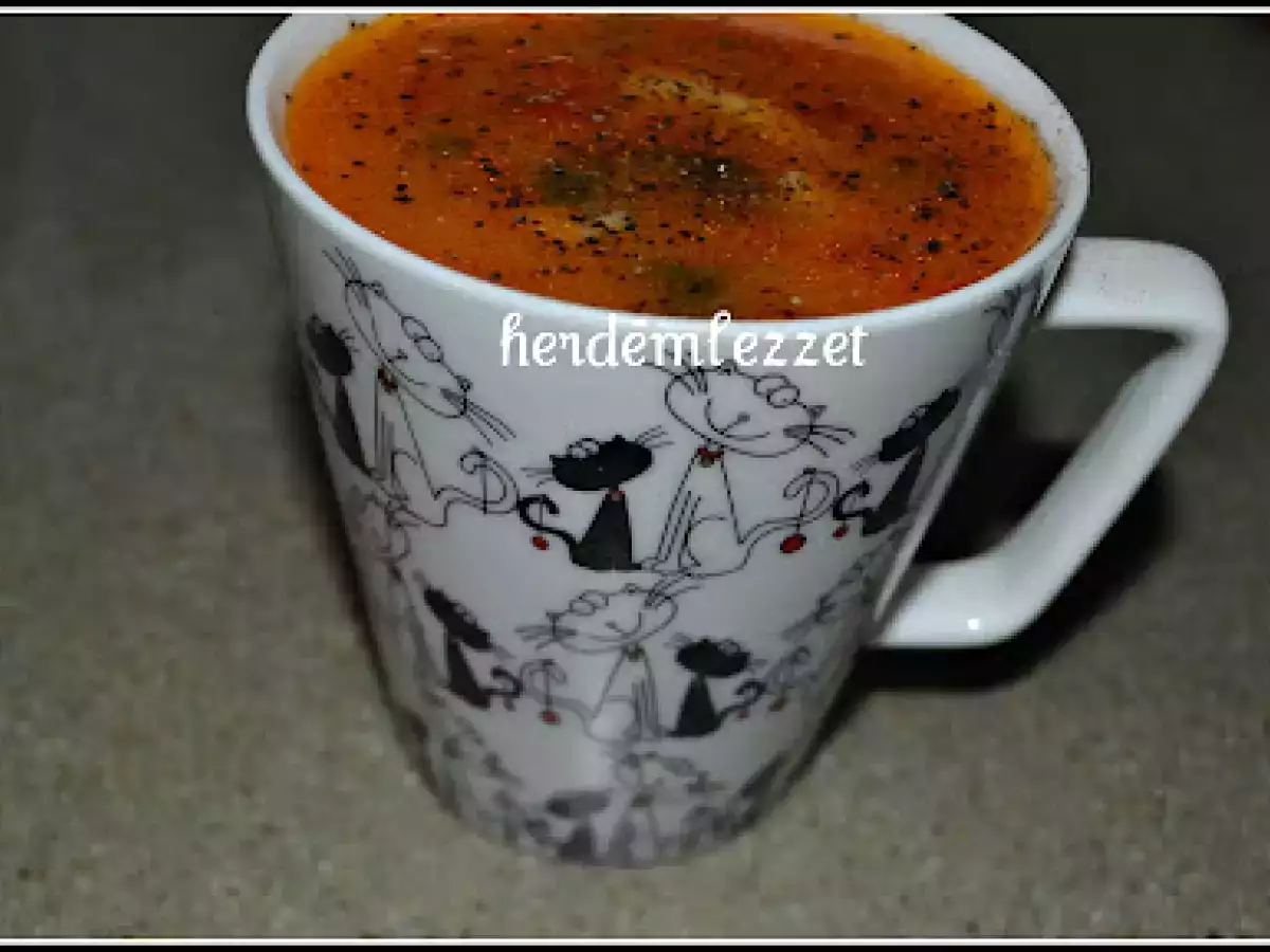 KURU DOMATES ÇORBASI