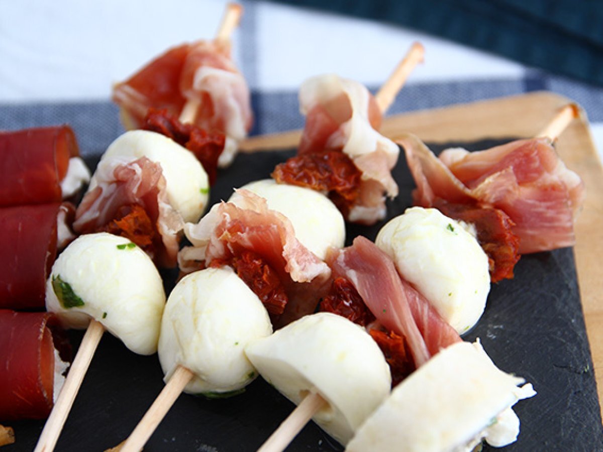 Kurutulmuş etli aperatifler dörtlüsü - fotoğraf 6
