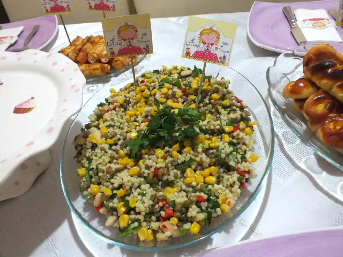 Kuskus Salatası