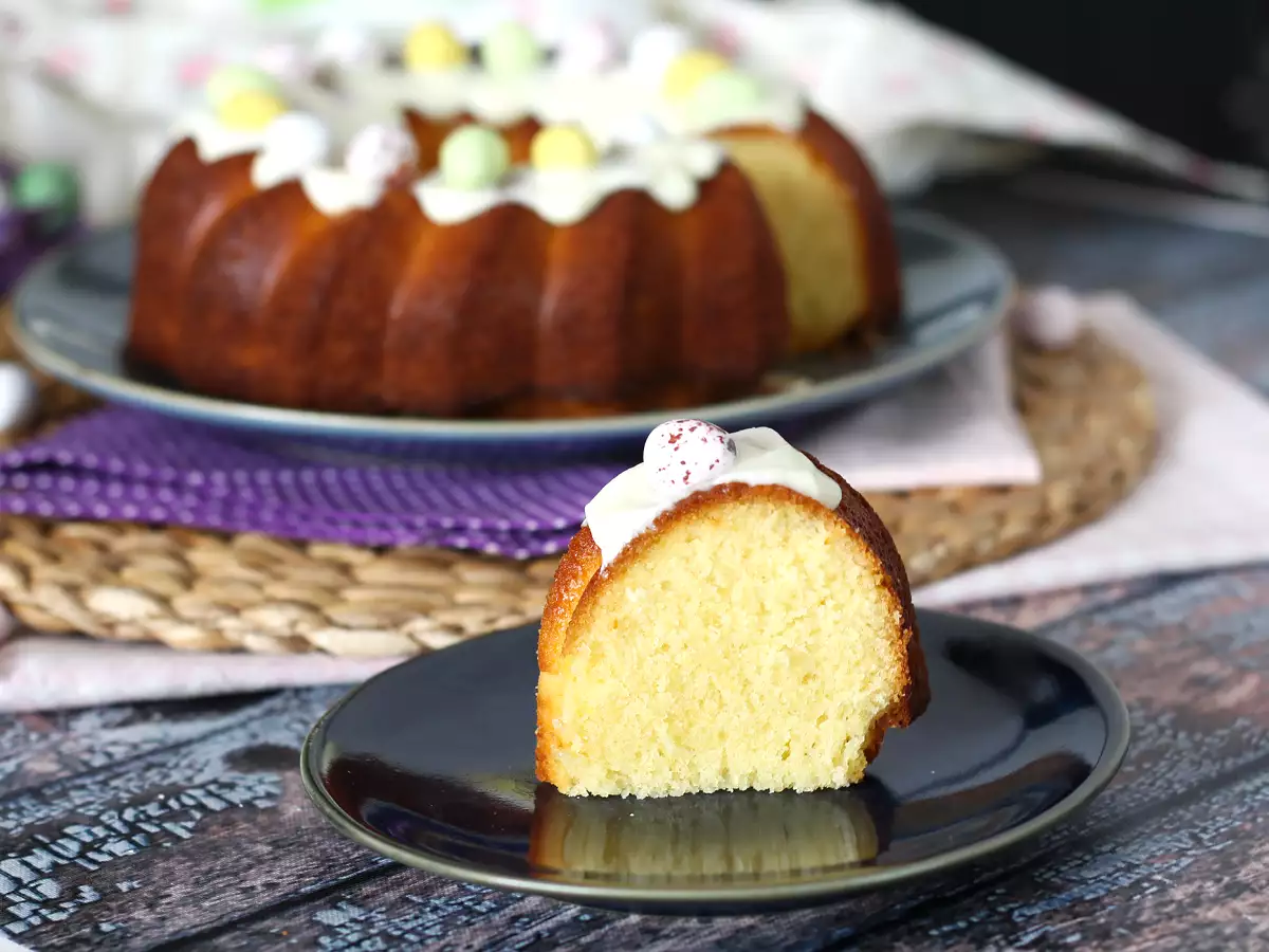 Limonlu ve beyaz çikolatalı Paskalya Bundt keki - fotoğraf 3