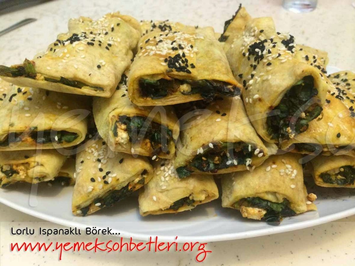 Lor Peynirli, Ispanaklı Börek