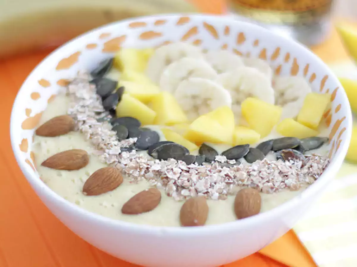 Mango ve Muzlu Smoothie Bowl Tarifi