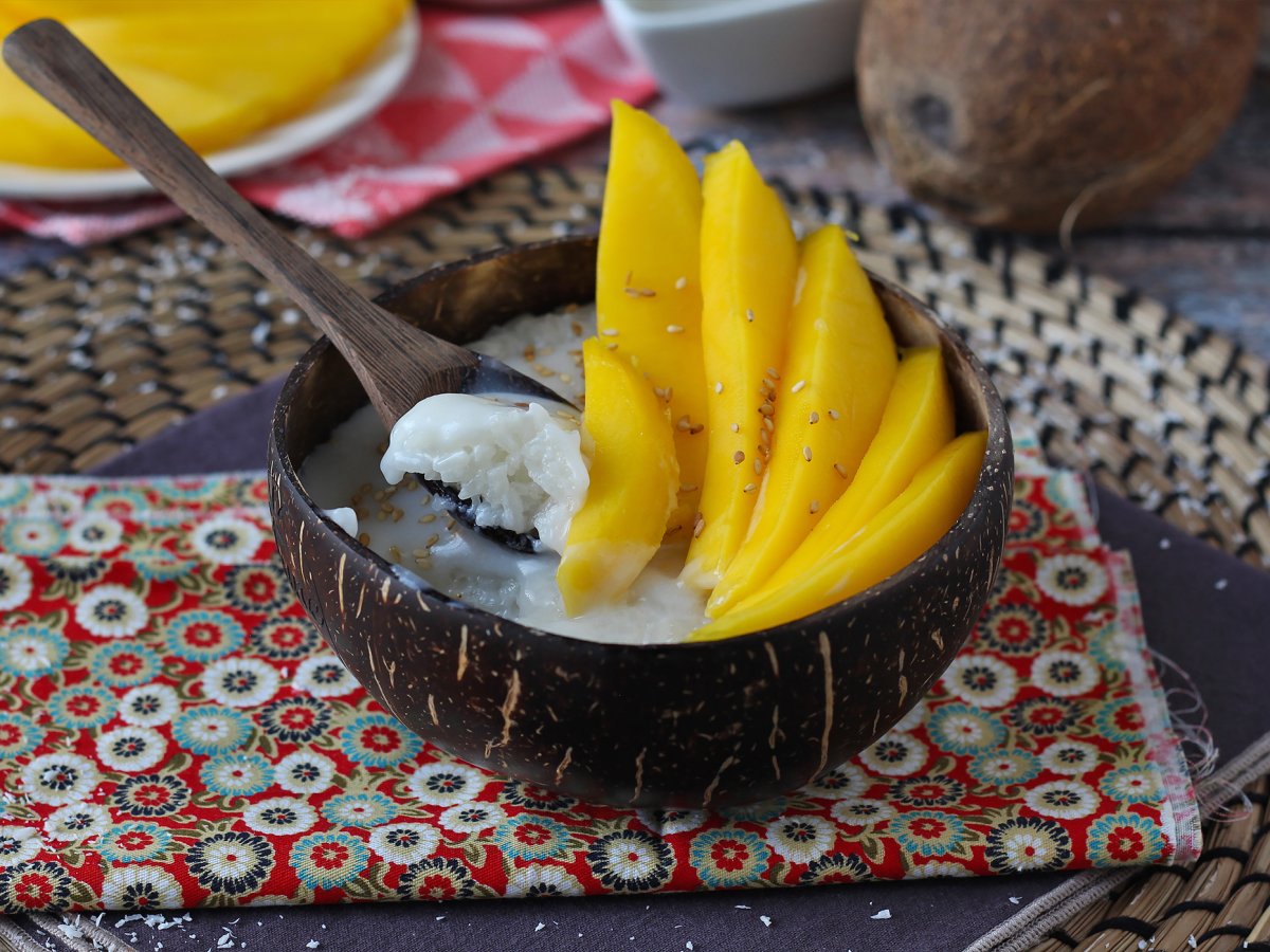 Mango yapışkan pirinç, süper rahatlatıcı Tayland tatlısı
