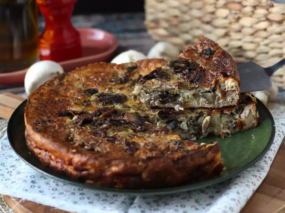 Mantarlı, Bacon’lı ve Lor Peynirli Hamursuz Kiş - fotoğraf 5
