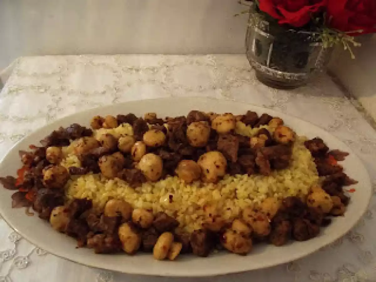 MANTARLI ETLİ BULGUR PİLAVI