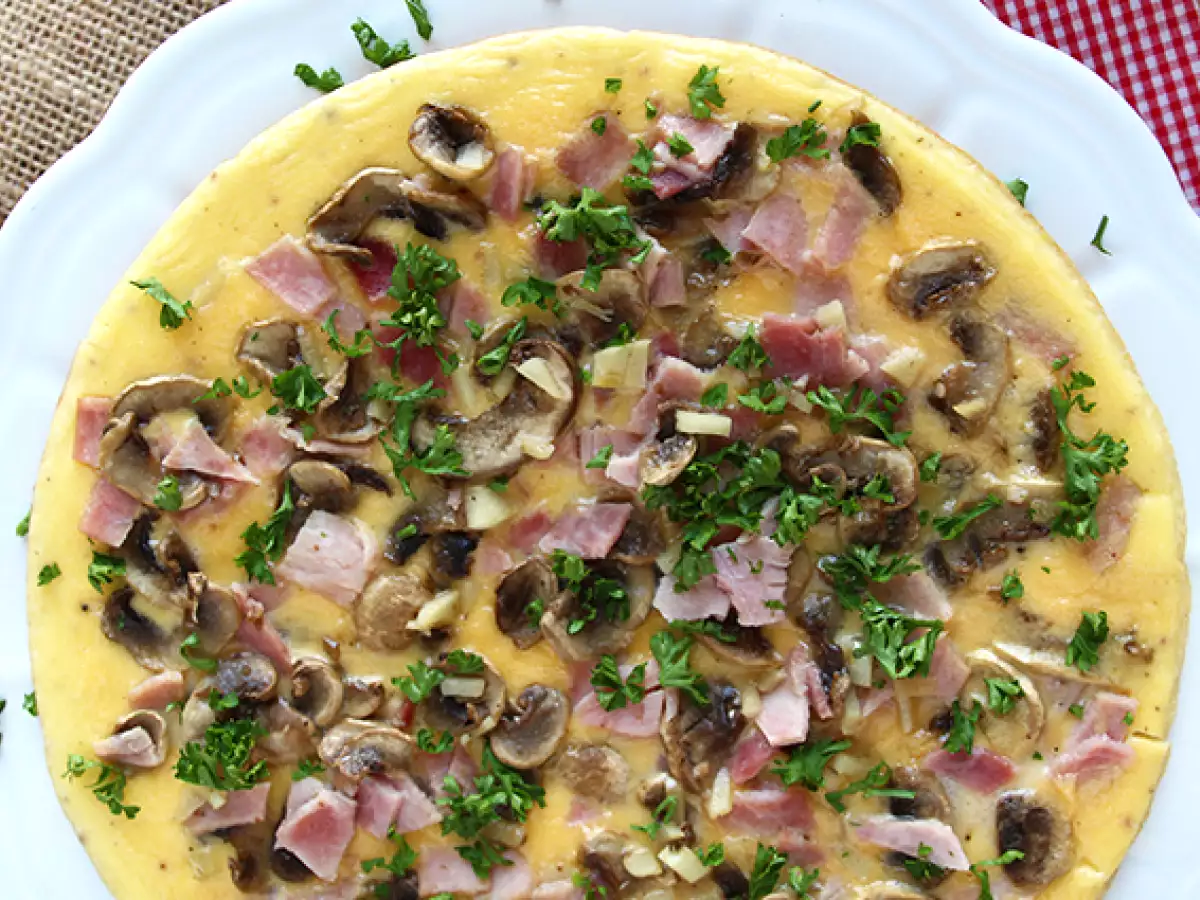 Mantarlı, Jambonlu ve Maydanozlu Pratik Omlet - fotoğraf 2