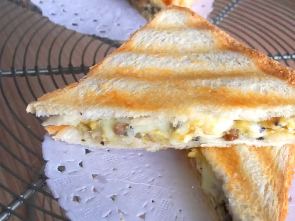 Mantarlı Tost - fotoğraf 2