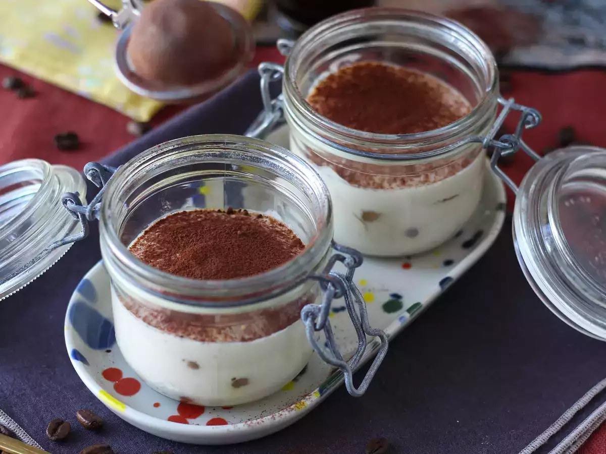 Mascarpone ve yumurta kullanmadan ipeksi tofu ile tiramisu - fotoğraf 2