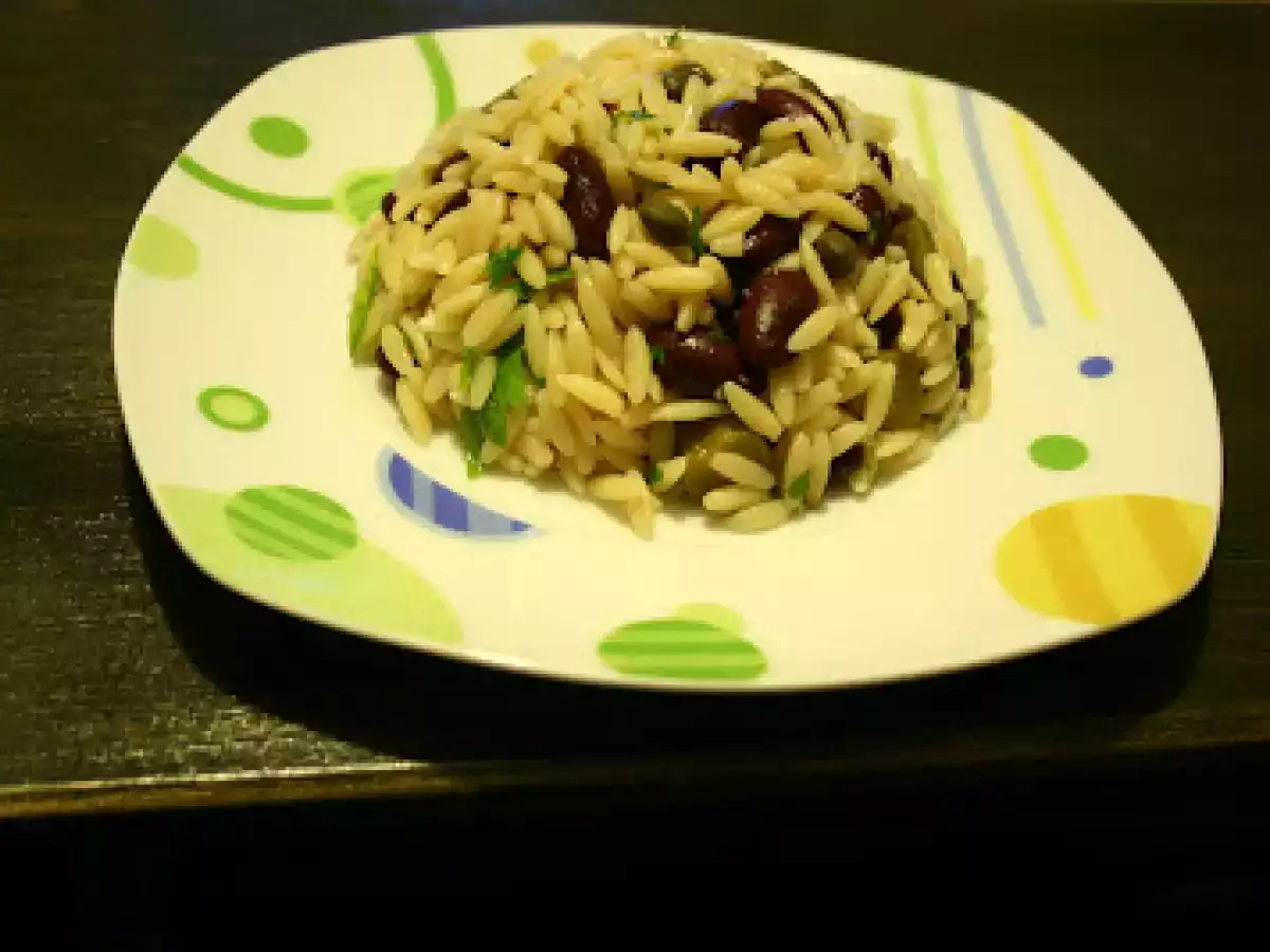 Meksika Fasulyeli Arpa Şehriye Salatası - fotoğraf 2