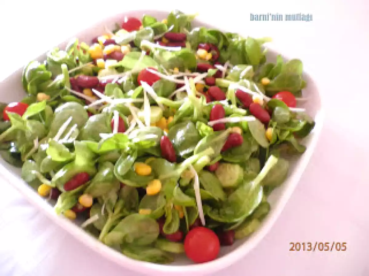 Meksika Fasulyeli Semizotu Salatası