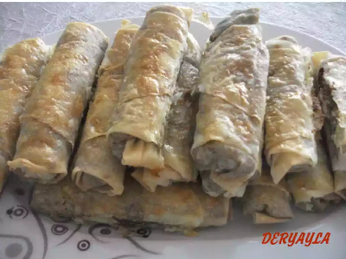 Mercimekli Cevizli Haşhaşlı Börek