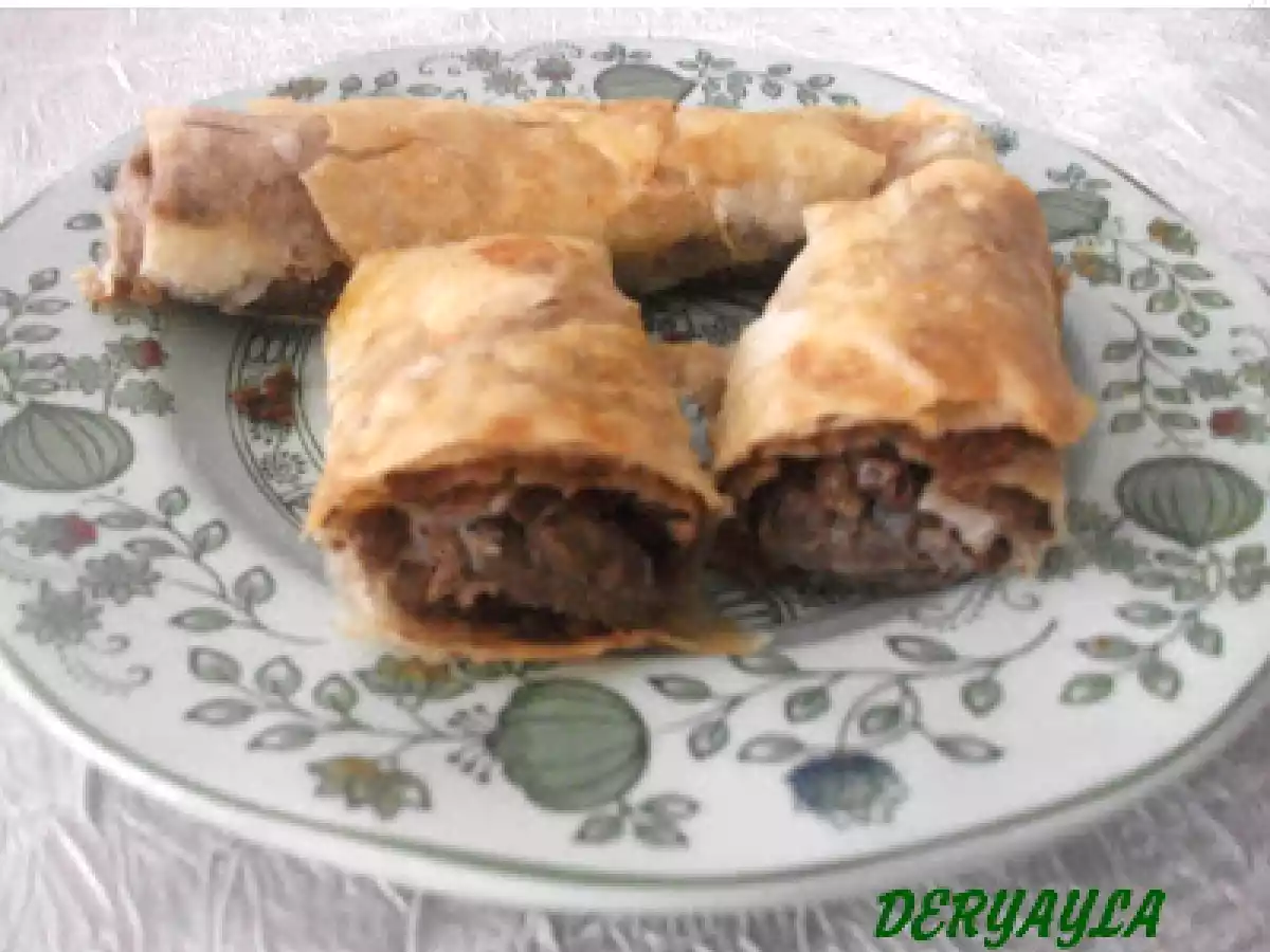 Mercimekli Cevizli Haşhaşlı Börek - fotoğraf 2