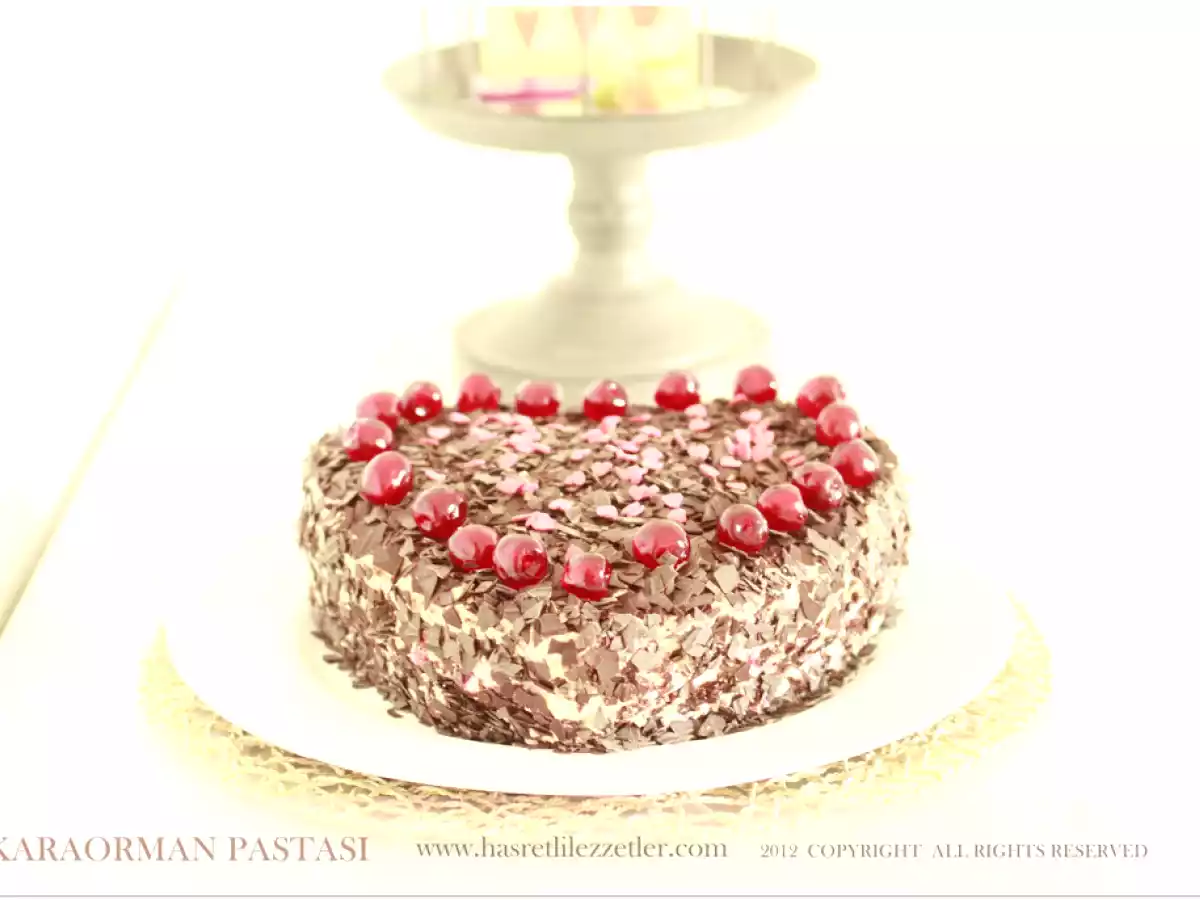 Meşhur Alman Pastası: Karaorman Pastası | Black Forest Cake - fotoğraf 2
