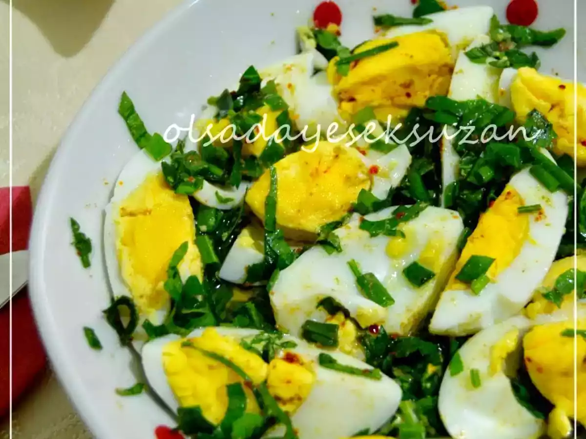 MİNİ KAHVALTI SOFRAM VE YUMURTA SALATASI