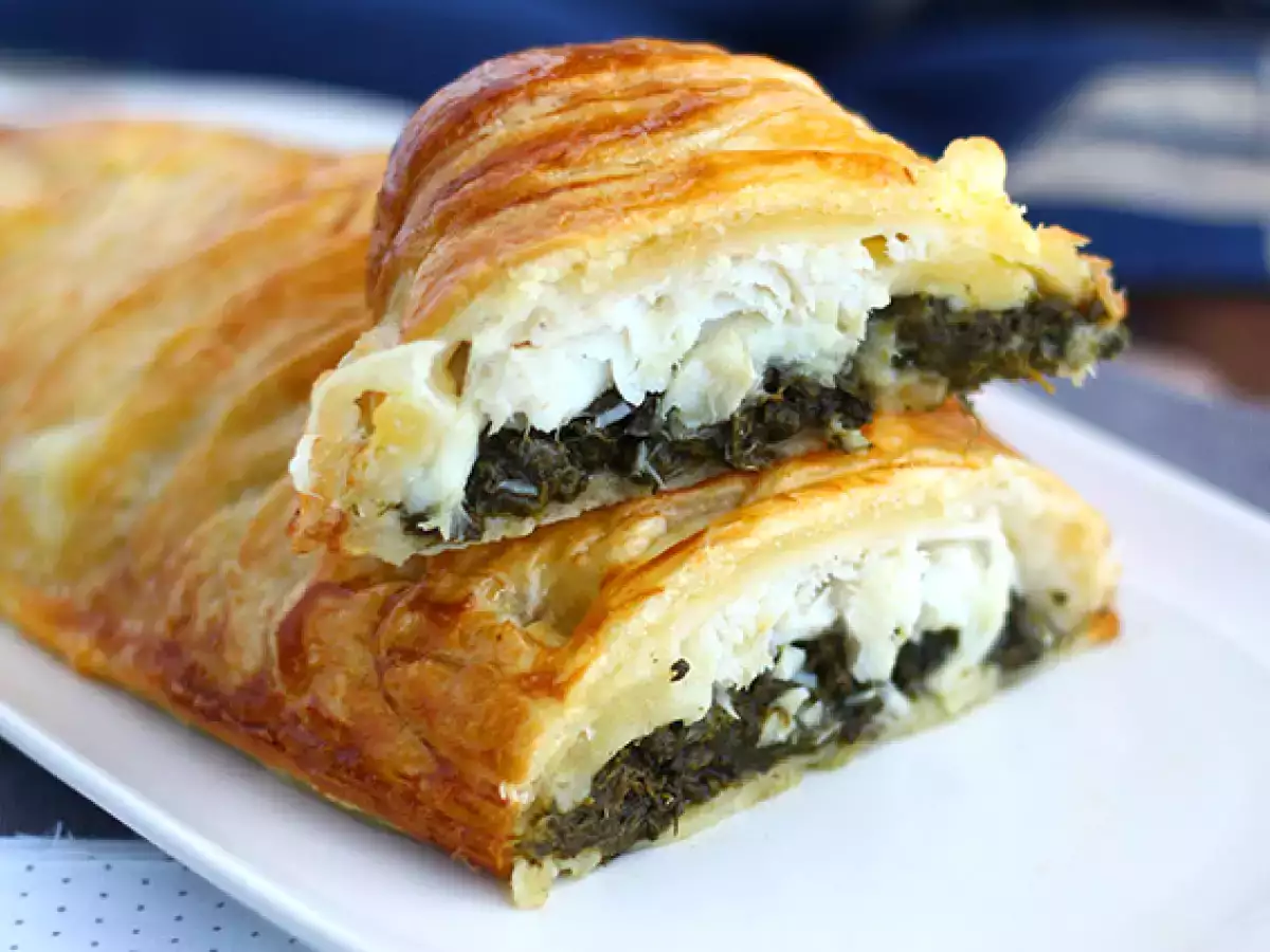 Milföy hamurunda ıspanak ve mozzarella peynirli balık - fotoğraf 2