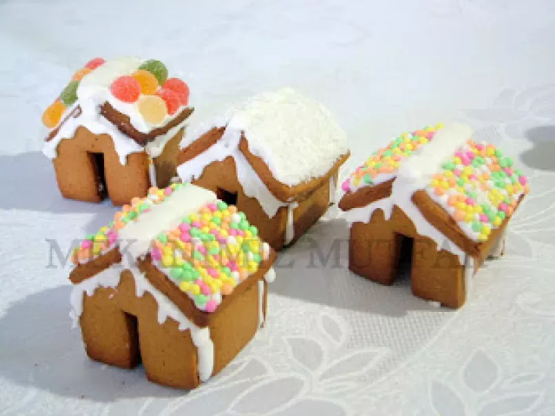 Mini Zencefilli Kurabiye Evi ( A Mini Gingerbread House ), fotoğraf 4