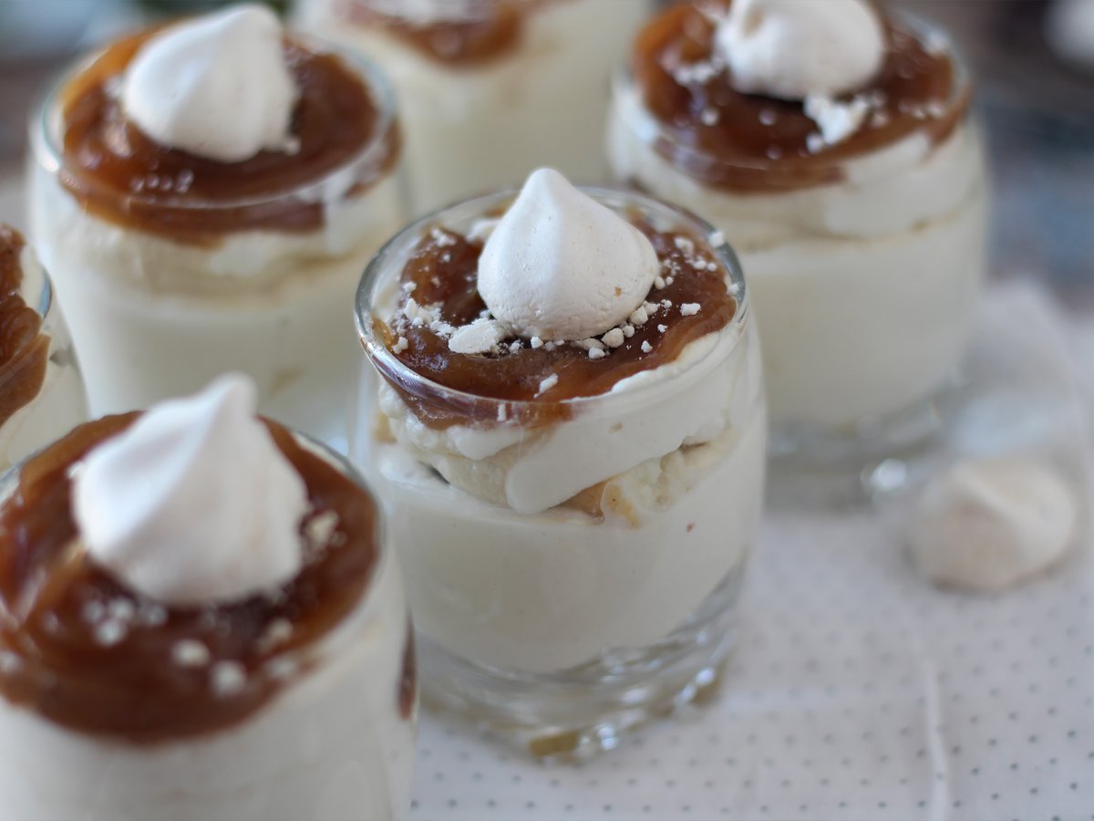 Mont Blanc tarzı kestane kremalı bardaklar